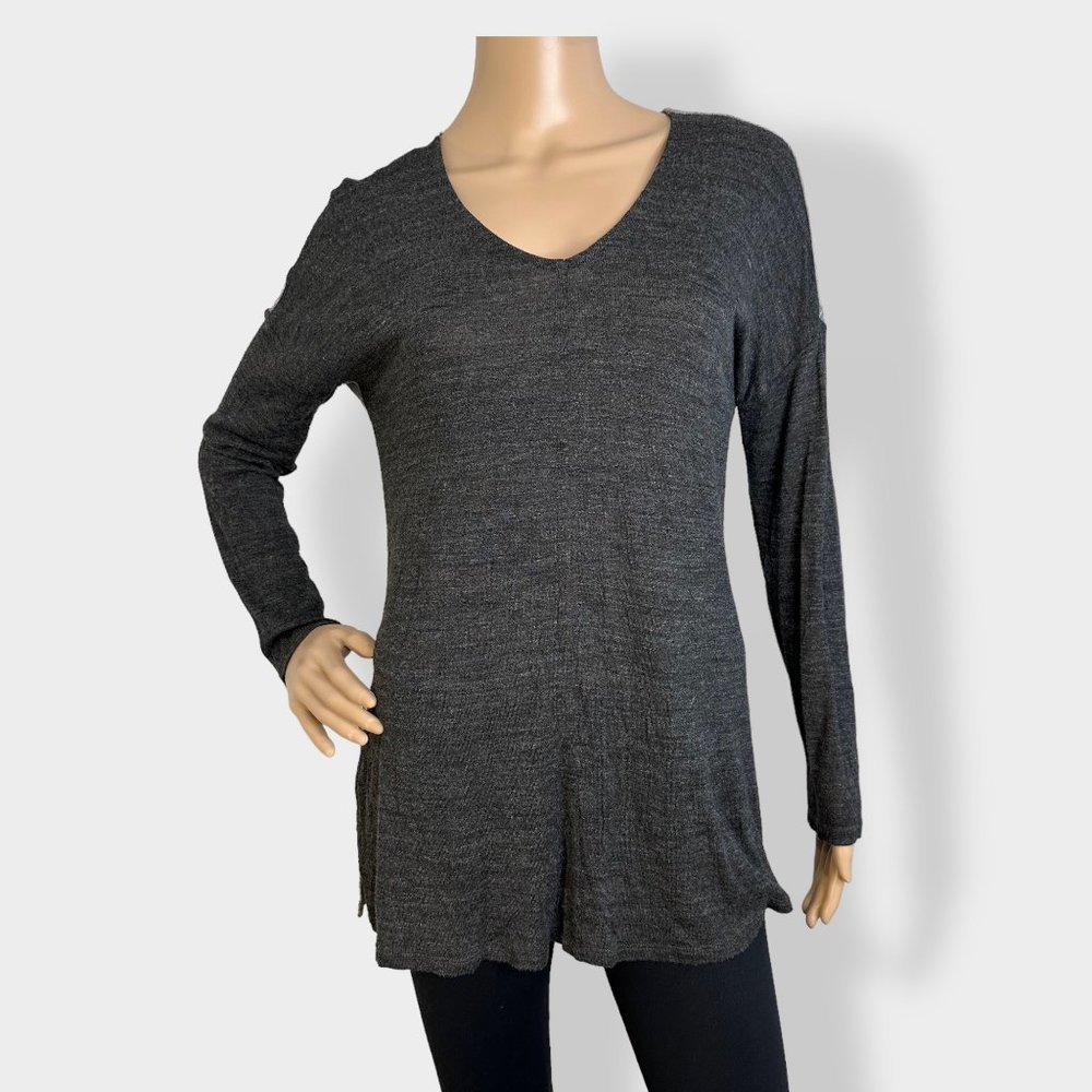 LOFT‎ Colorblock Grey Top